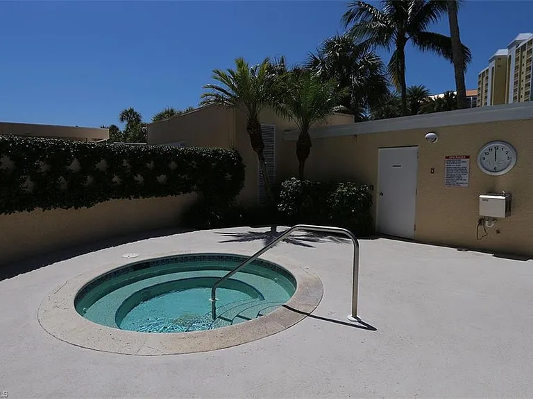 5550 Heron Point Dr #2004 — Photo 27