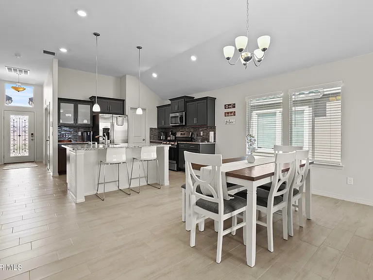 13920 Loreina Luz Ave — Photo 22