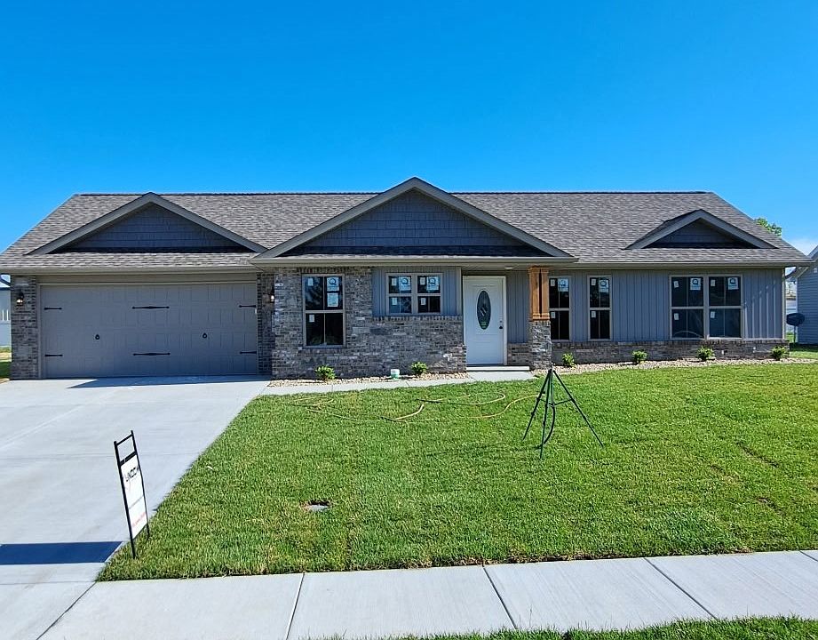1st image of 547 Somerset Dr
