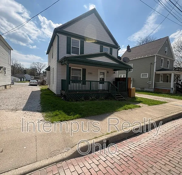 356 Rankin St — Photo 2