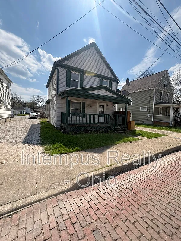 Building Photo - 356 Rankin St