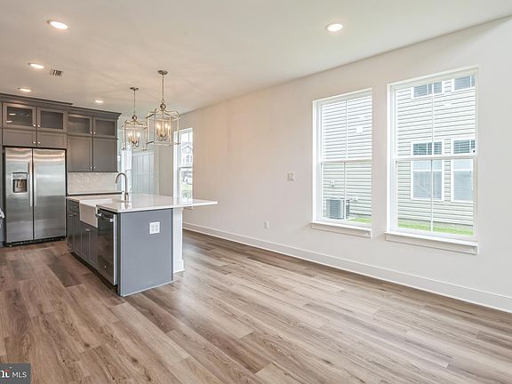 5th image of 12637 Knolls Ln