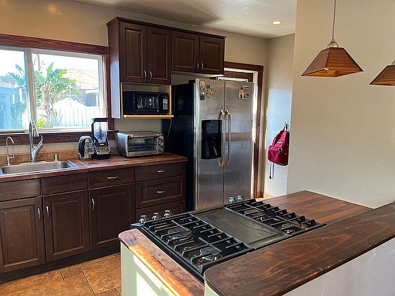 2nd image of 3136 Ivy St #1/2
