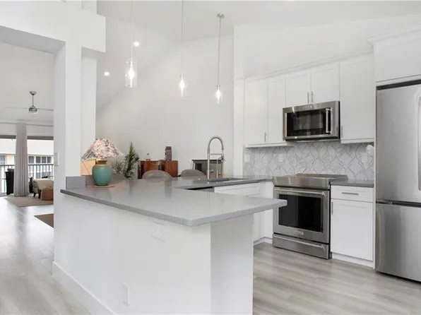 9640 Victoria LN #C308, NAPLES, FL 34109