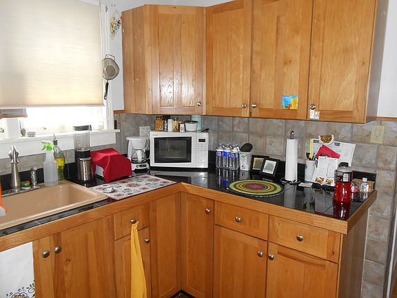 5th image of 73 Theron Street