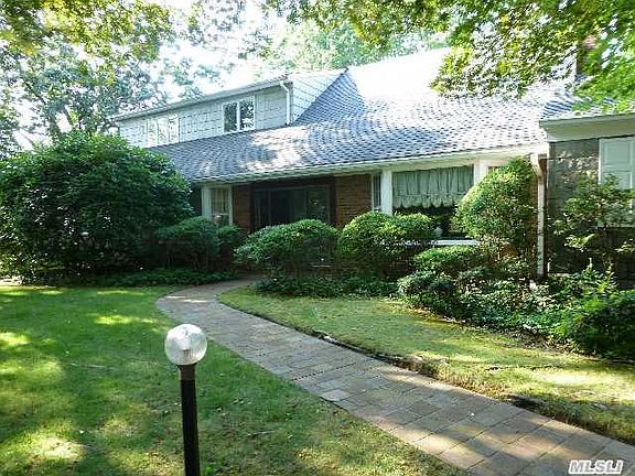 2nd image of 280 Bayberry Dr N