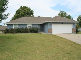 602 N Oak St, Concordia, MO 64020