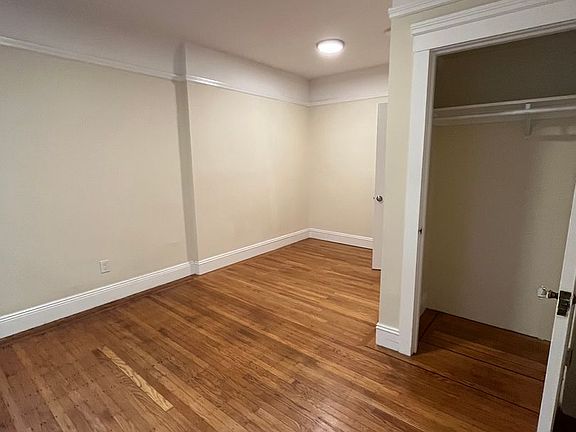 3rd image of 230 Oak St #198R