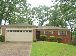 501 Wisteria Dr, N Little Rock, AR 72118