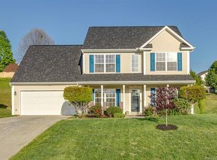 9832 Bradstreet Commons Way, Charlotte, NC 28215