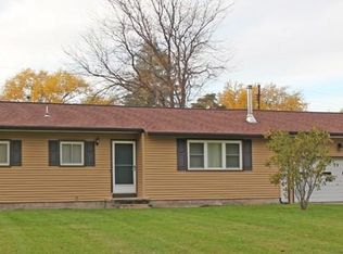 73 Sussex Rd, Rochester, NY 14623