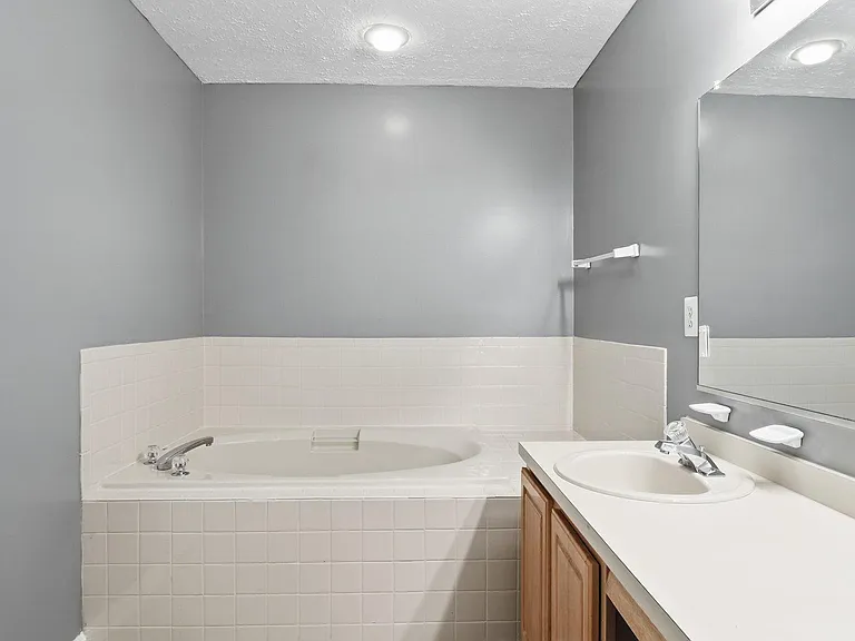 11540 Leland Pl — Photo 33