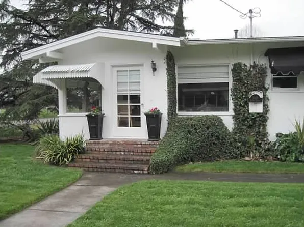 1043 Butler Ave, Santa Rosa, CA 95407