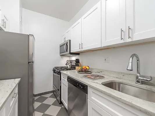 Rented by Rose Valley Management | media 55