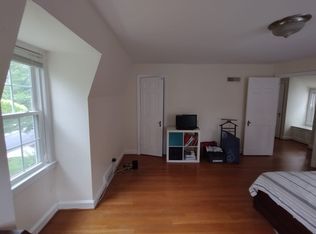 4527 Middleton Ln, Bethesda, MD 20814
