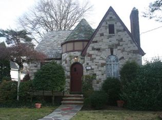 1041 Warren Pkway, Teaneck, NJ 07666