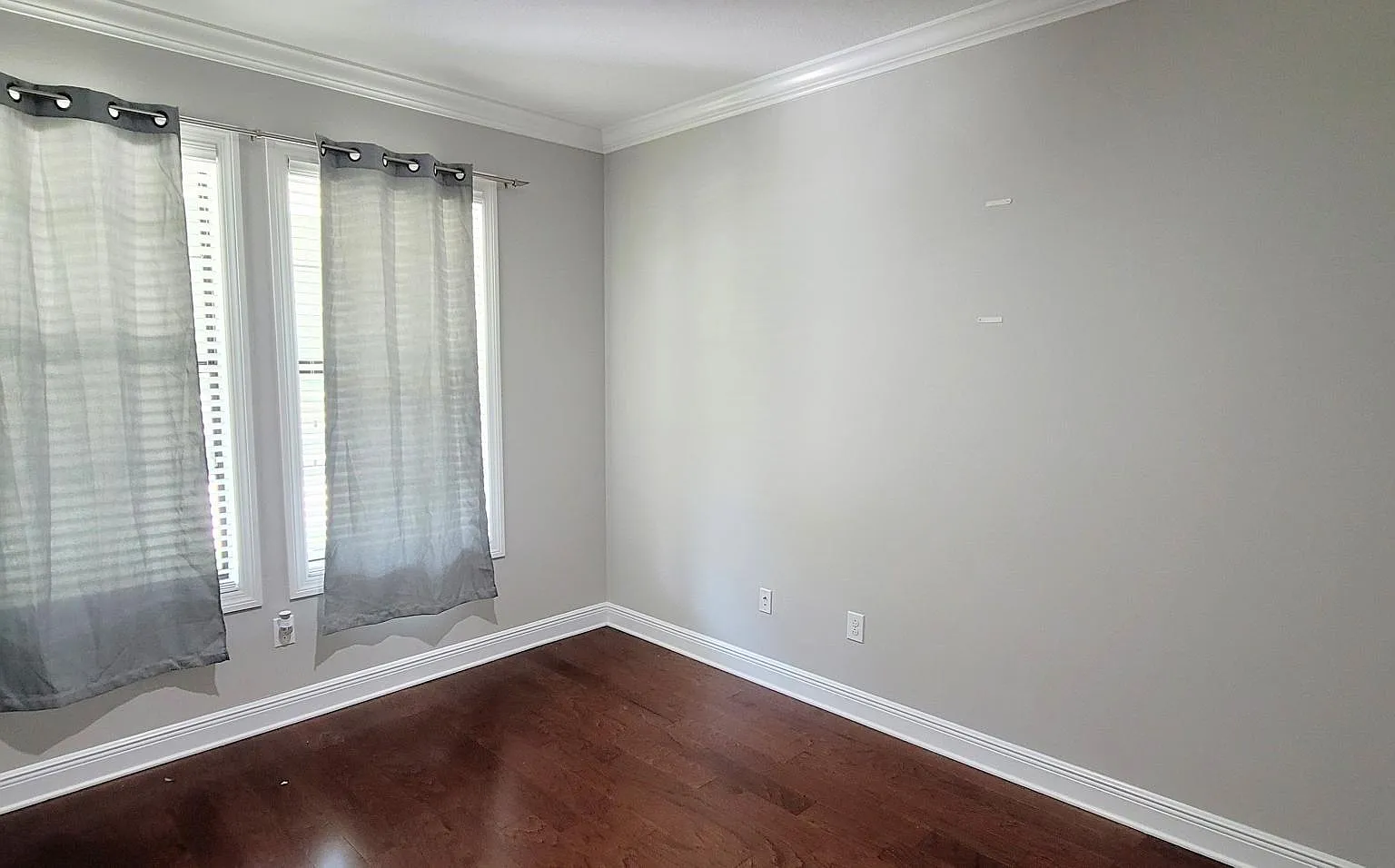 5 bed, 3.5 bath, 3358 sqft, $8,800 — Photo 3