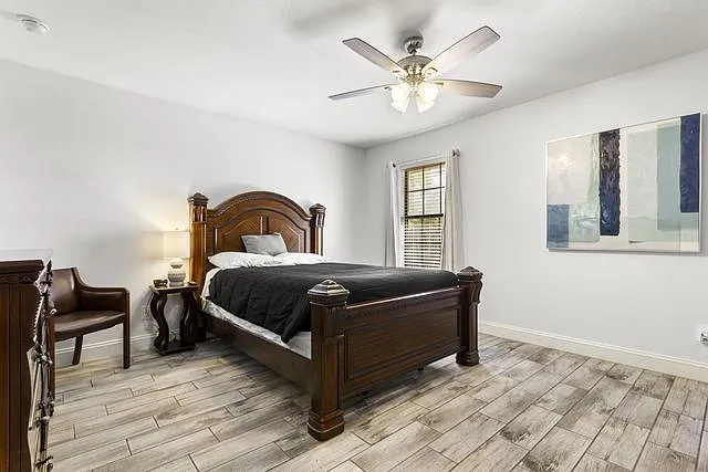 2913 Longleaf Dr — Photo 15