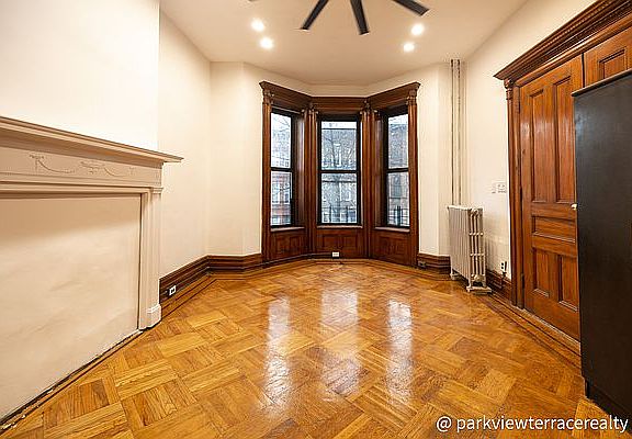 2nd image of 446 45th St #1