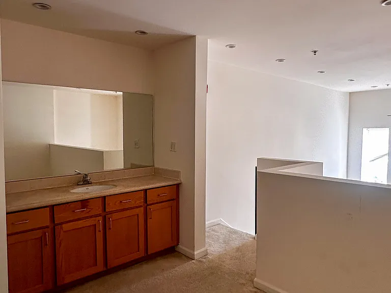 1588 Indiana St #10 — Photo 12