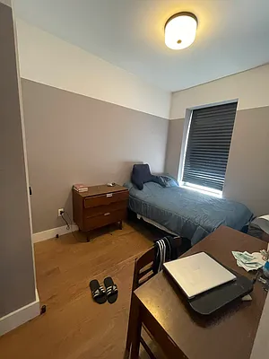 Rented by Delmark Realty LLC | media 42