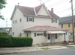 510 13th St, Windber, PA 15963
