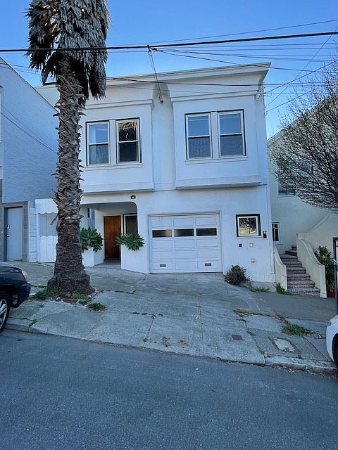 1st image of 242 Texas St