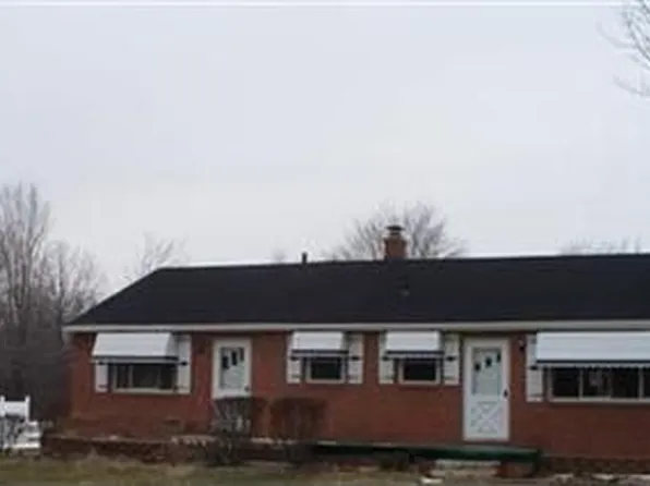 424 Seacrist Ln, Girard, OH 44420