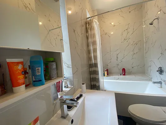 Rented by EXR | media 16