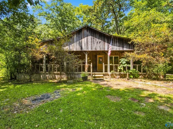 710 County Road 317, Trinity, AL 35673