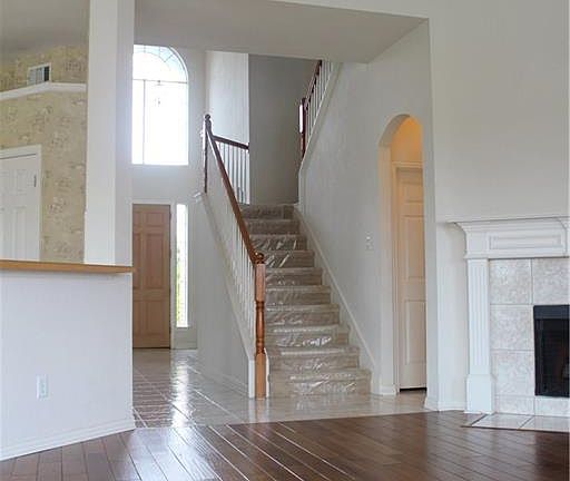 3rd image of 1033 Caddo Dr