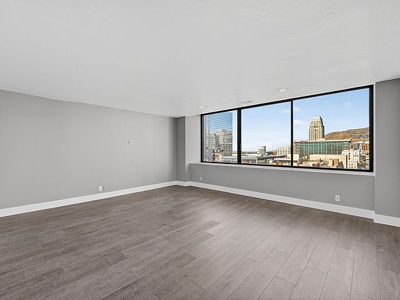 2nd image of 48 W Broadway APT 1106N