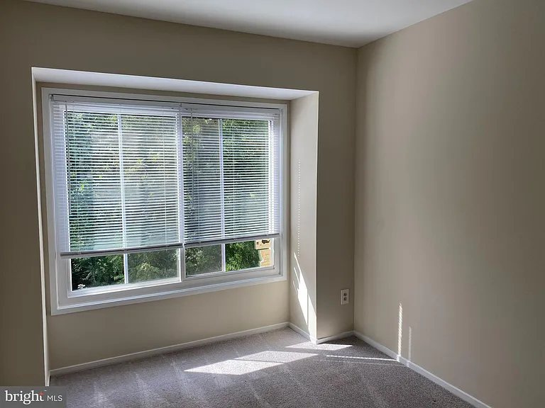 2804 Cambridge Dr — Photo 21