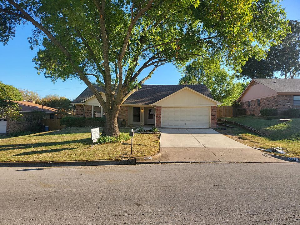 1st image of 1412 Trammell Dr