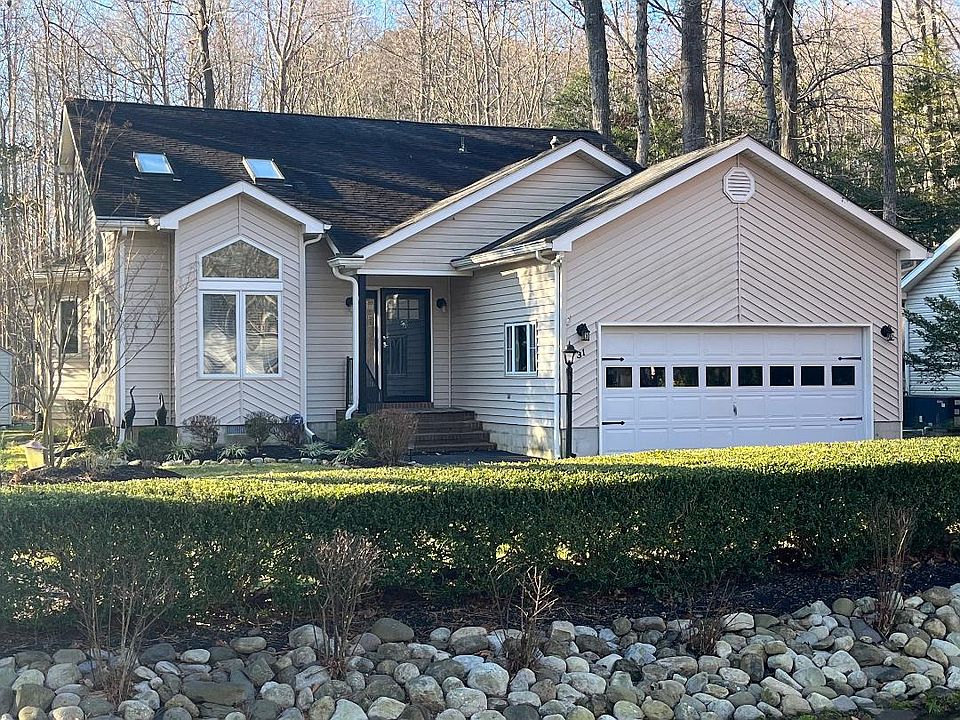 1st image of 31 Bramblewood Dr