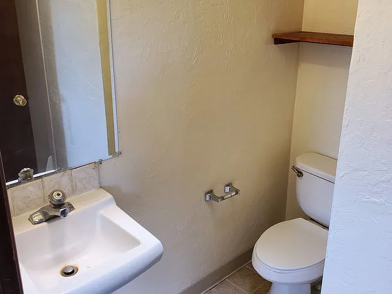 1240 Washington St #&-5 — Photo 10