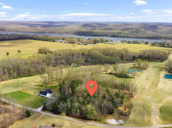 0 Golfview Ln Lot 9 & 10, Decaturville, TN 38329