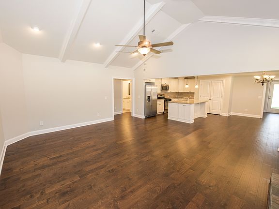 5th image of 2304 Snowshill Ln
