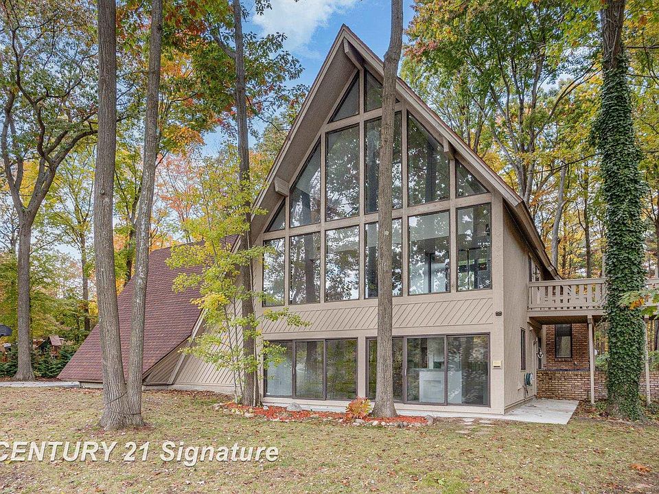 43rd image of this home