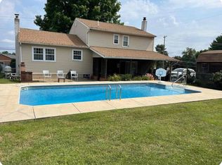 1236 W Maple Ave, Langhorne, PA 19047