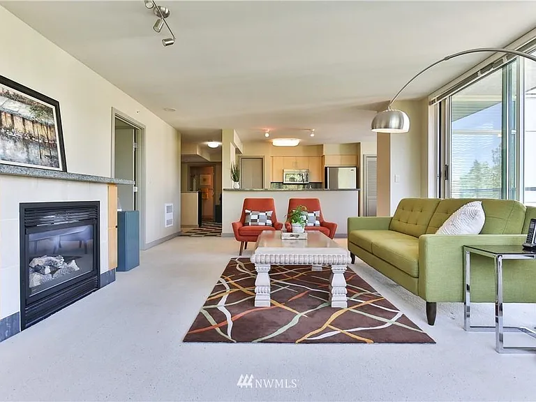 1100 106th Ave NE #710 — Photo 6