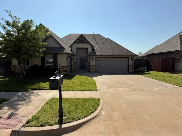 18805 Trailview Way, Edmond, OK 73012