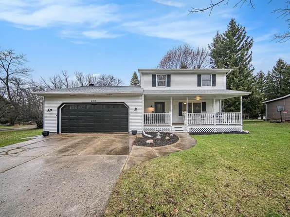 2218 Smalley St, Jackson, MI 49203