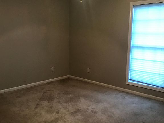5th image of 2617 Rockaway Pl