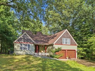 619 Birchwood Ave, White Bear Lake, MN 55110