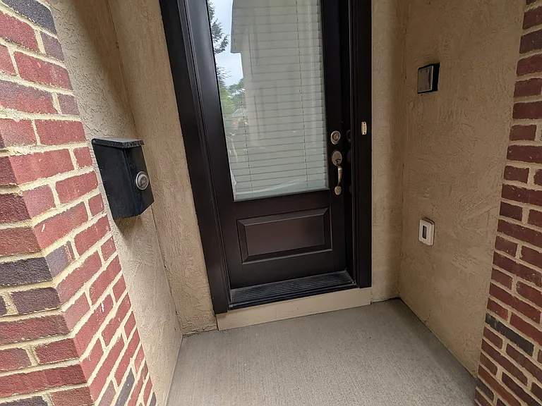 E Hubbard Ave — Photo 1