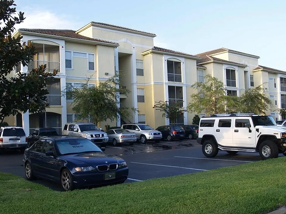 1440 Lake Shadow Cir #8306