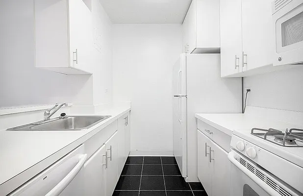 Rented by Zumper Inc | media 7