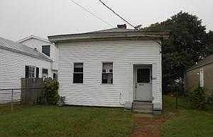 1st image of 2531 Rowan St