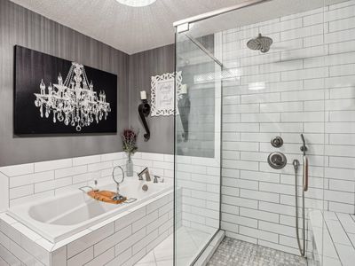18239 Warbler Ln, Eden Prairie, MN, 55346